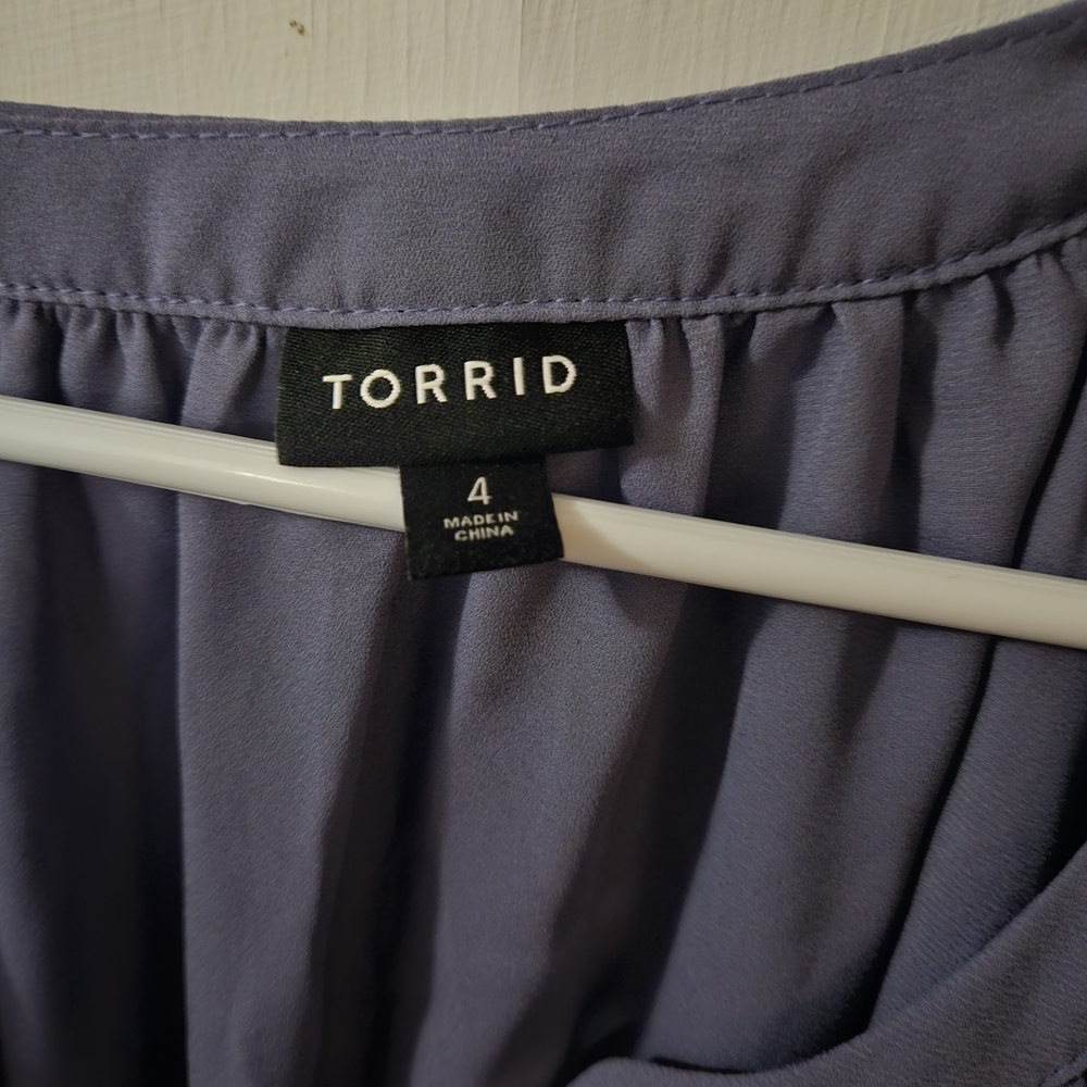 Torrid Lavender Blouse - Picture 2 of 4